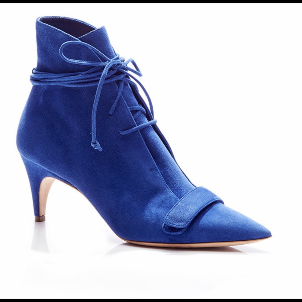 💙 SALE💙GORGEOUS AUTHENTIC DEREK LAM BOOTIES